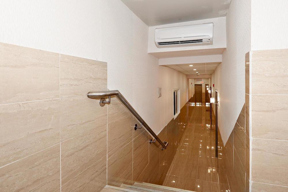 Ottawa Inn Hotel Zewnętrze zdjęcie