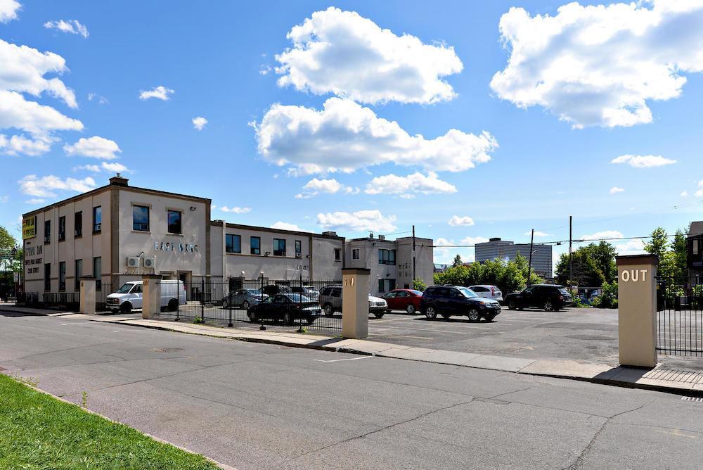 Ottawa Inn Hotel Zewnętrze zdjęcie